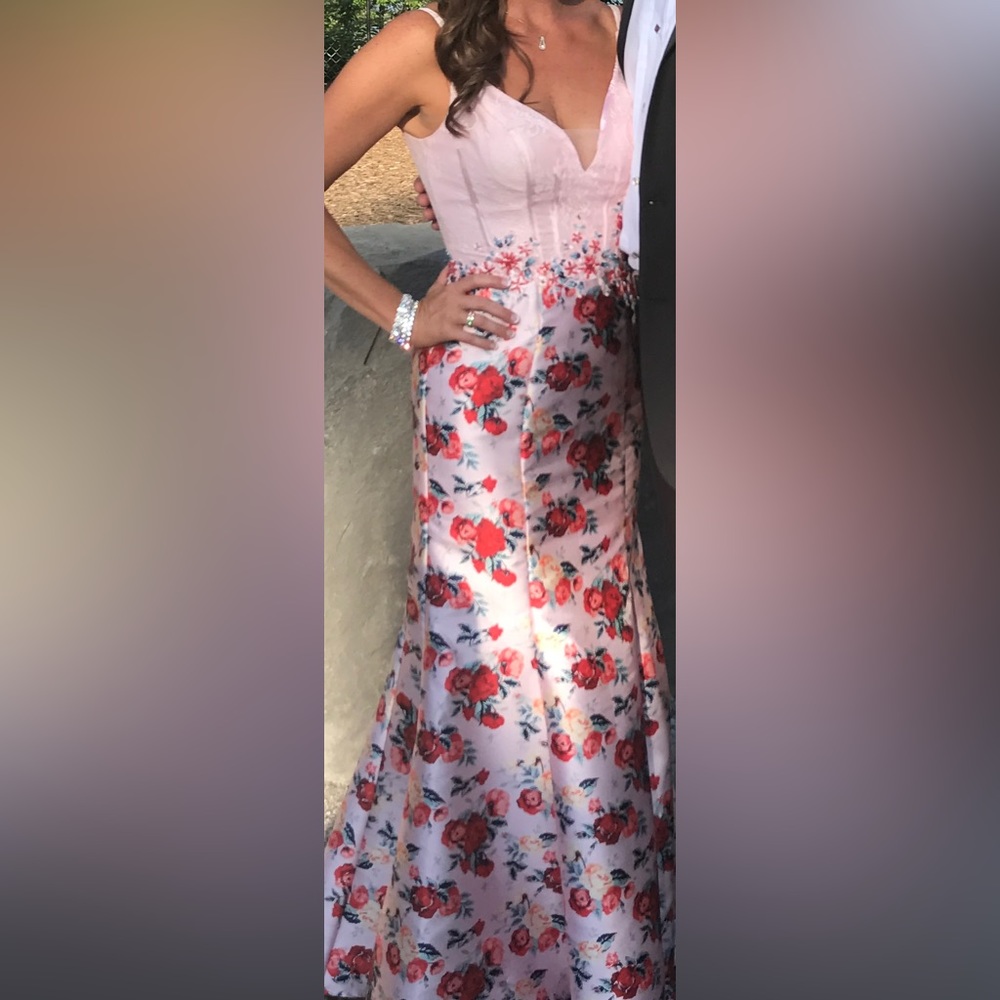 Pink Floral mermaid formal/prom dress size 8